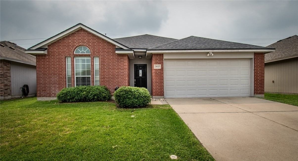 3810 Los Arroyos Dr - Photo 3 of 38