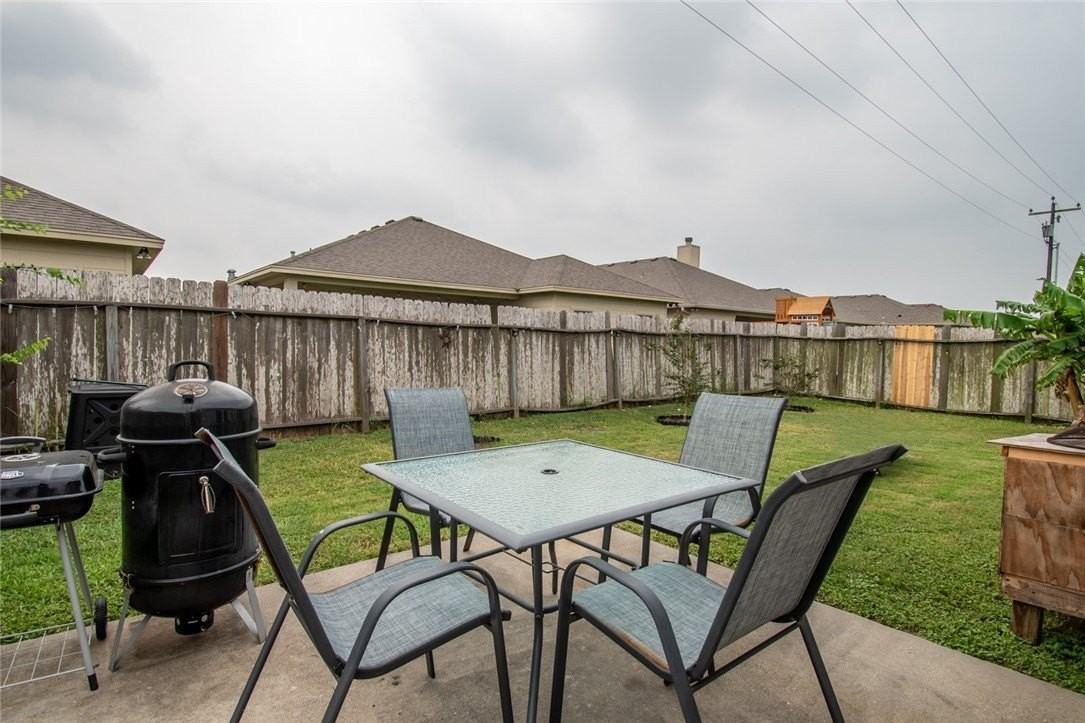 3810 Los Arroyos Dr - Photo 6 of 38