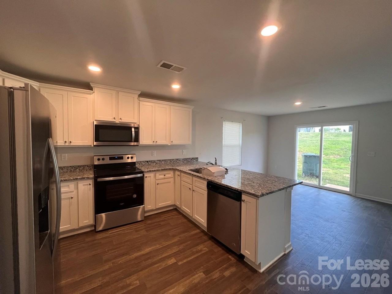 178 Bannock St - Photo 5 of 14