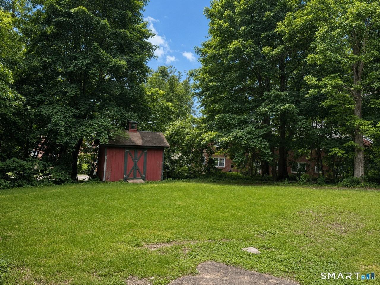 7 Seminary Rd - Photo 3 of 19