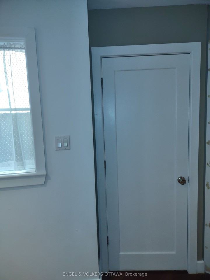 281 Kirchoffer Ave - Photo 4 of 39