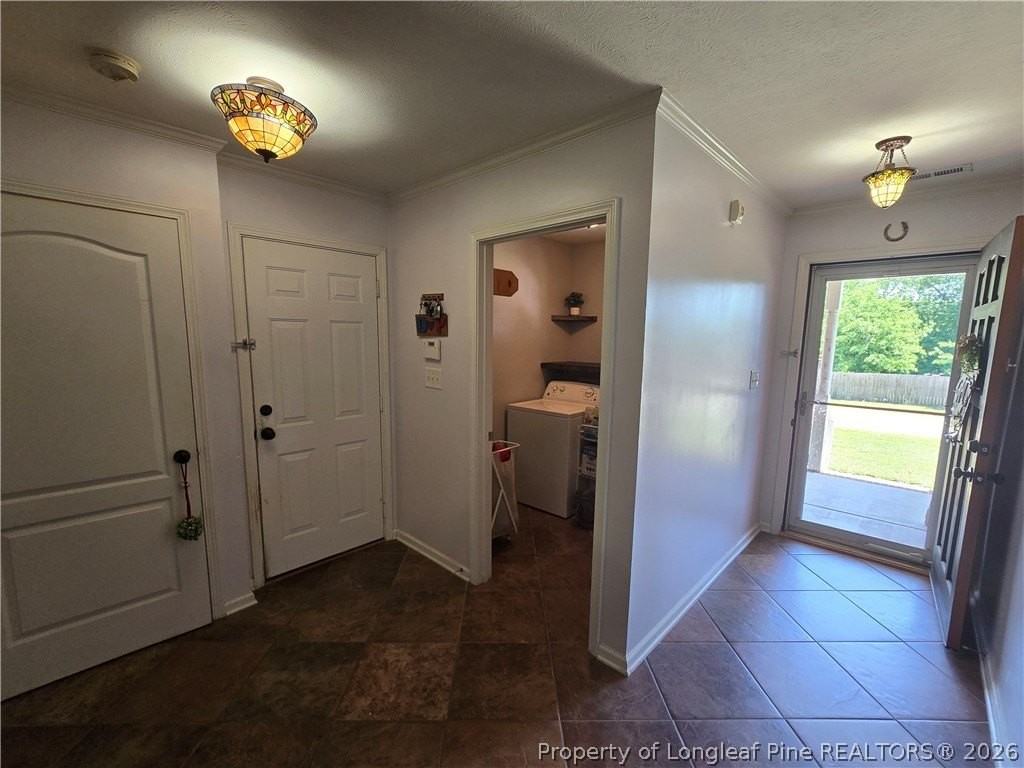 441 Corsegan Rd - Photo 4 of 33