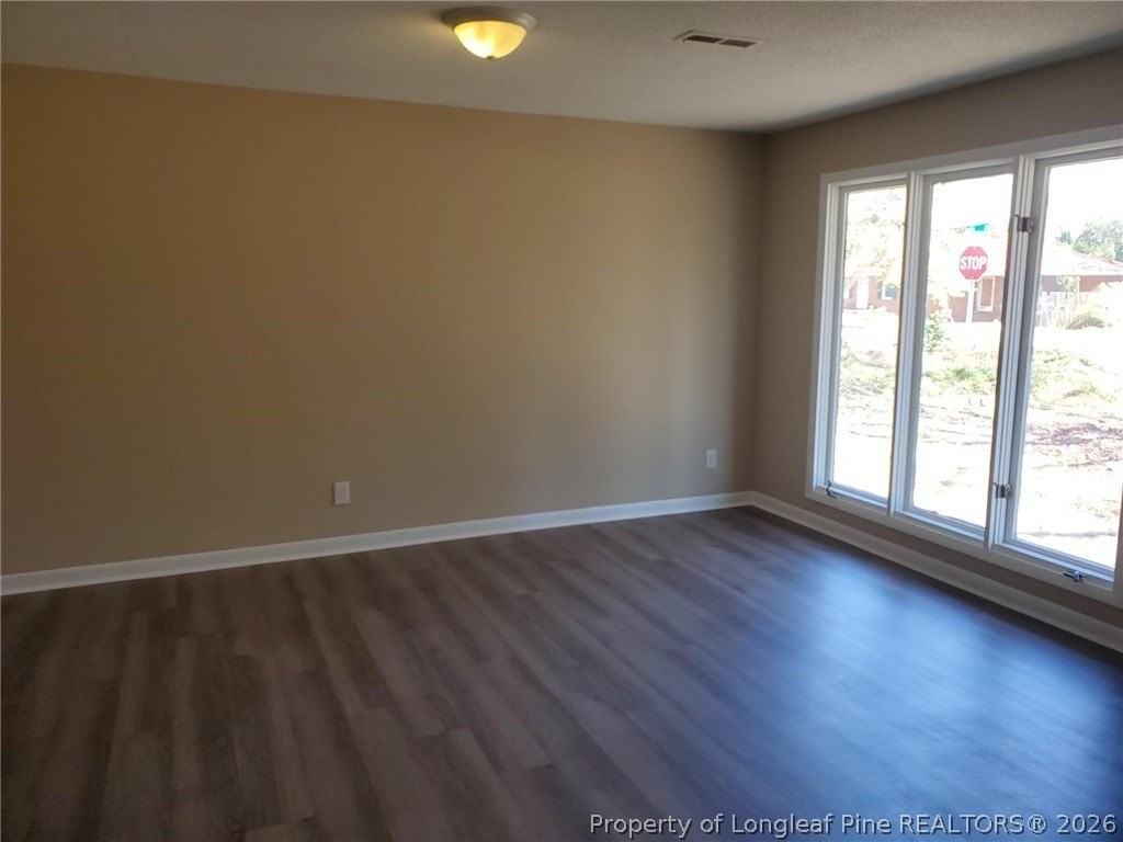 300 Rodie Ave - Photo 3 of 11