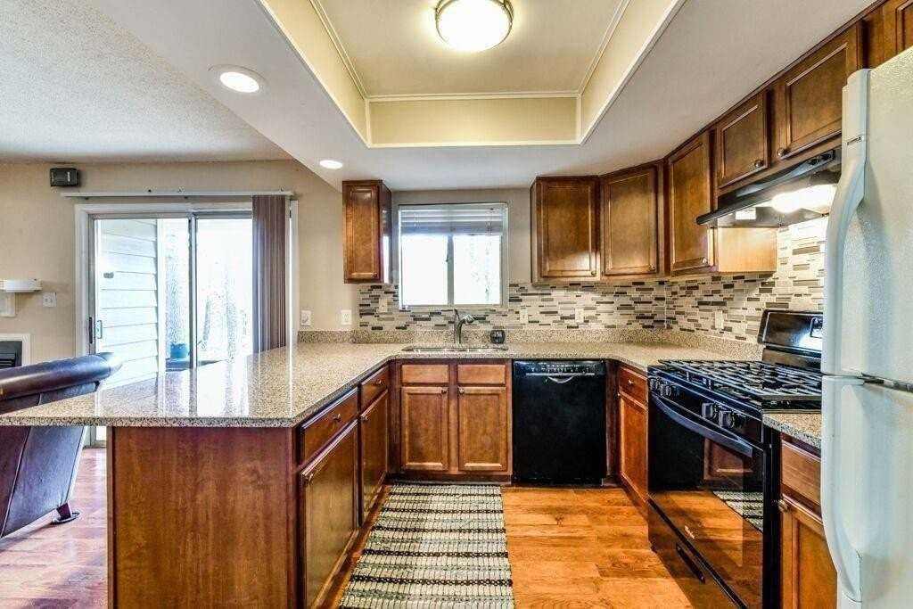 53 Doranne Ct Se #53 - Photo 7 of 24