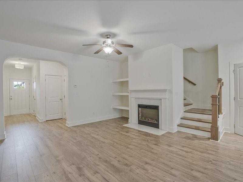 1809 Edgehill Dr - Photo 7 of 29