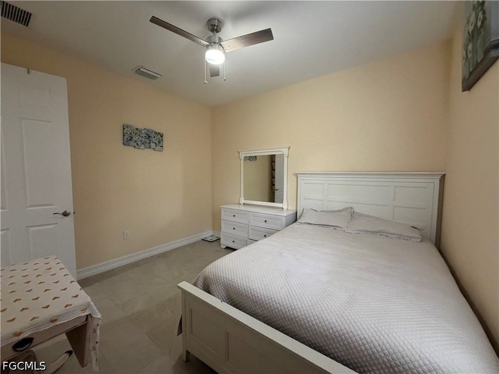 3202 Birchin Ln - Photo 6 of 21