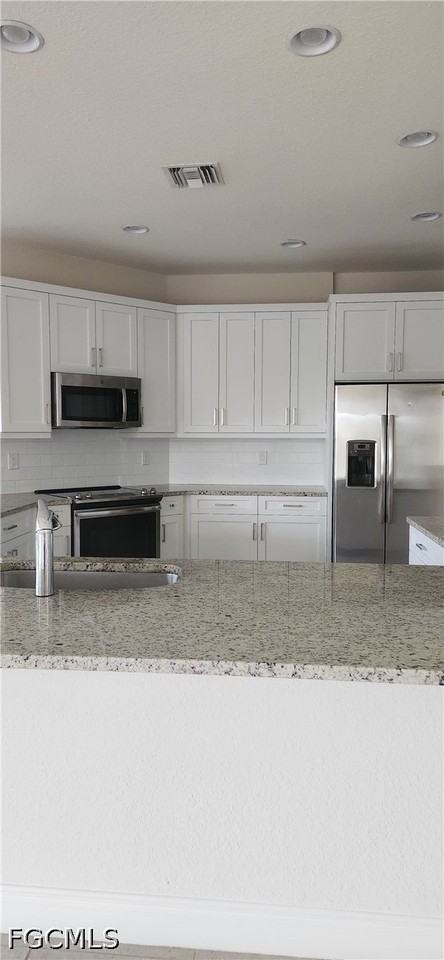 2231 Ne 1st Ter - Photo 5 of 19