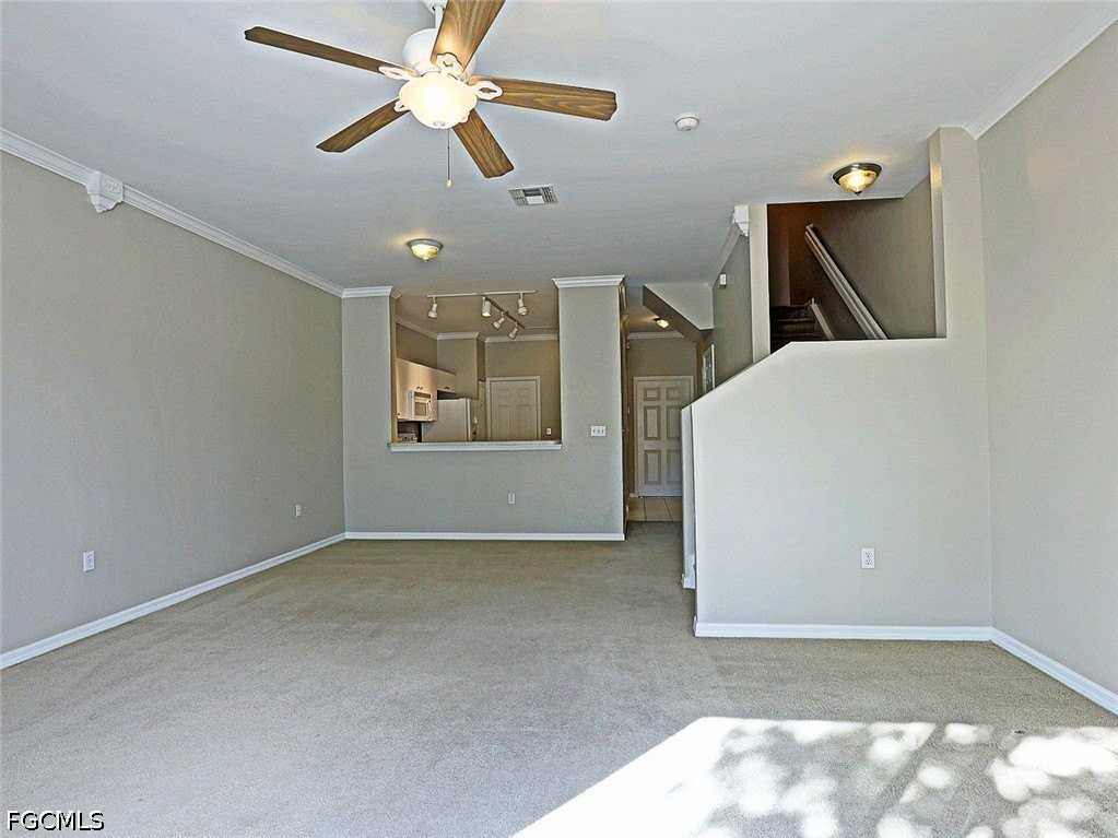 3647 Pine Oak Cir #107 - Photo 6 of 18
