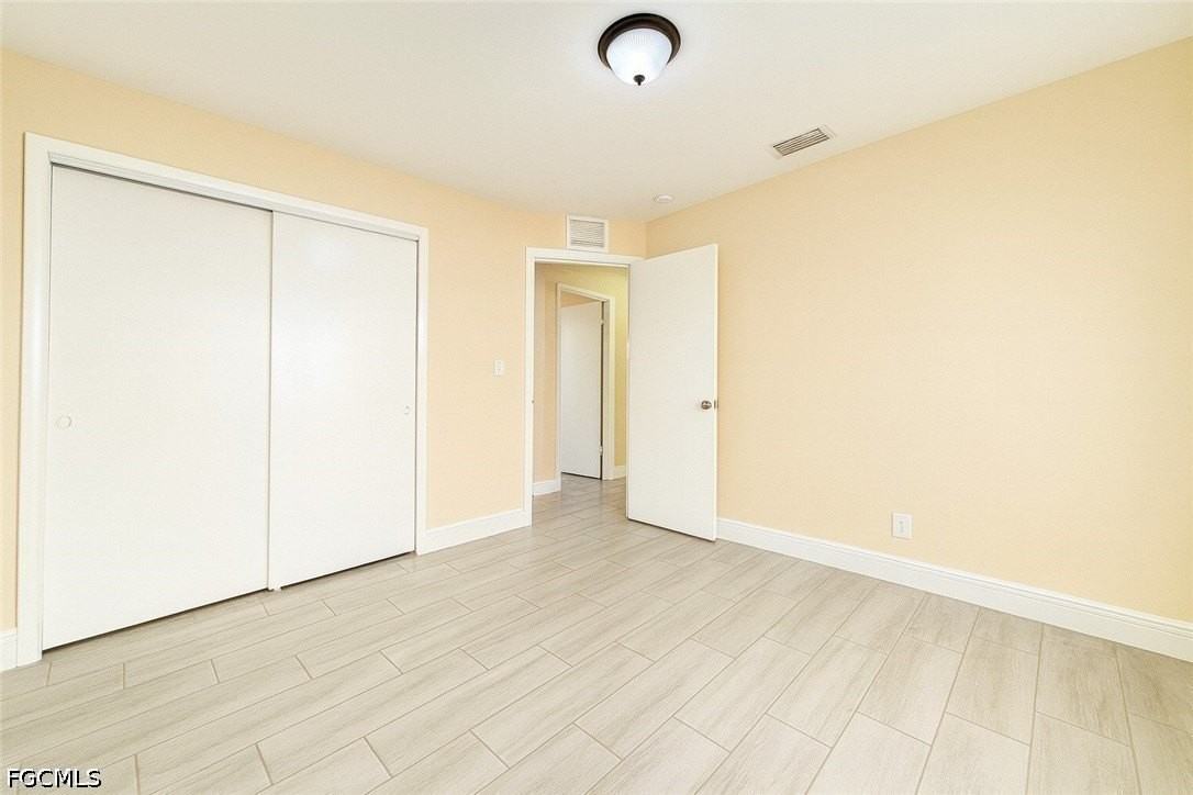 5453 11th Ave - Photo 4 of 12