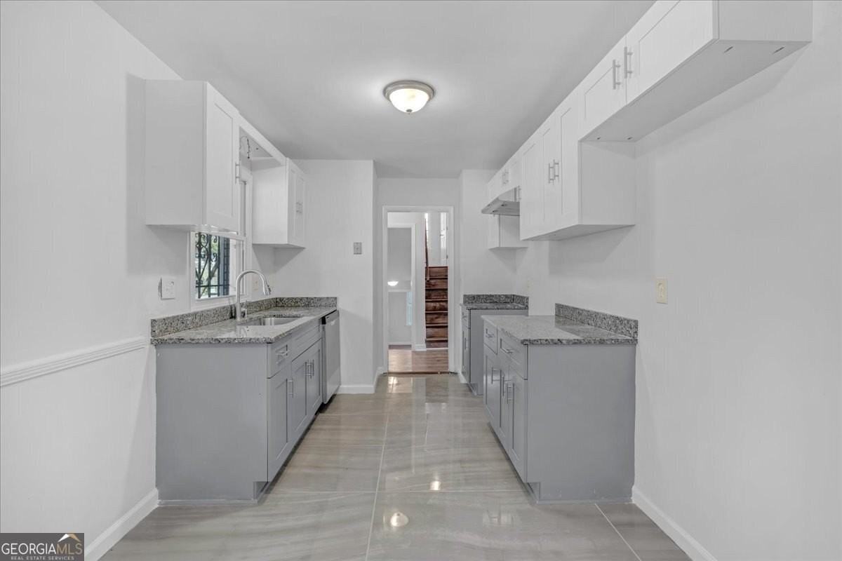 2080 Bluffton Way - Photo 5 of 47