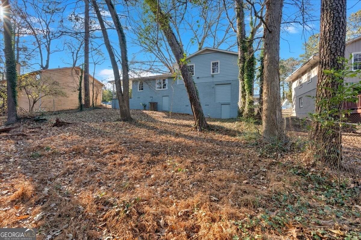 2080 Bluffton Way - Photo 7 of 47