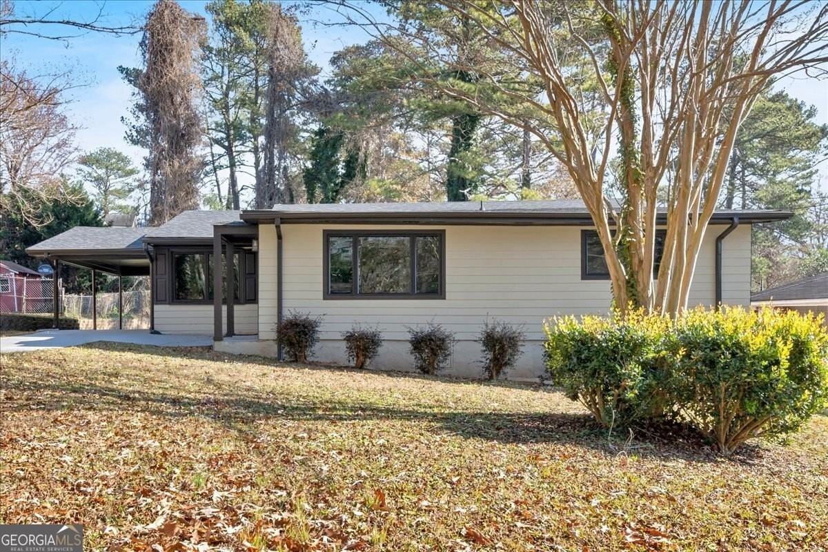2142 Cloverdale Dr Se - Photo 6 of 50