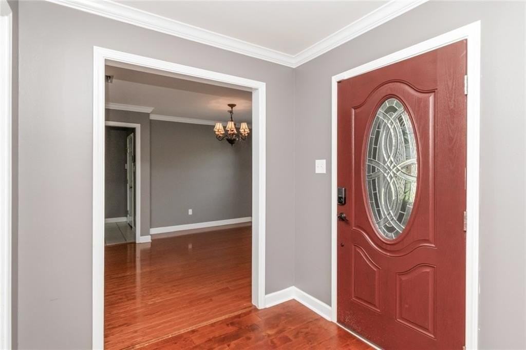 7130 Haleys Way - Photo 3 of 28