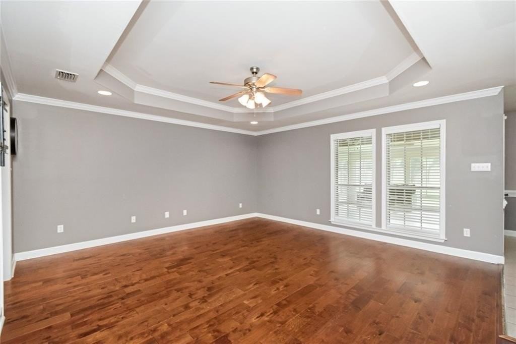 7130 Haleys Way - Photo 7 of 28