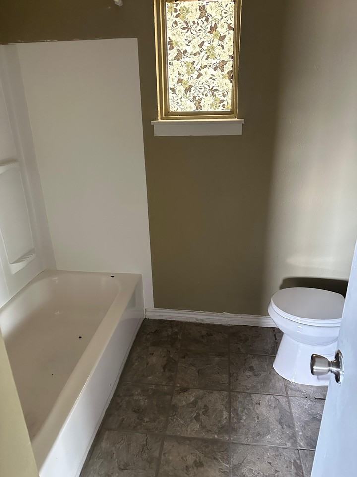 1515 Orange St #1 - Photo 4 of 6
