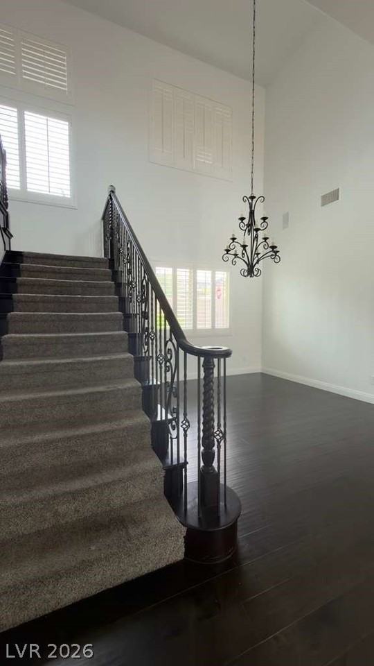 2316 Martinique Ave - Photo 6 of 40