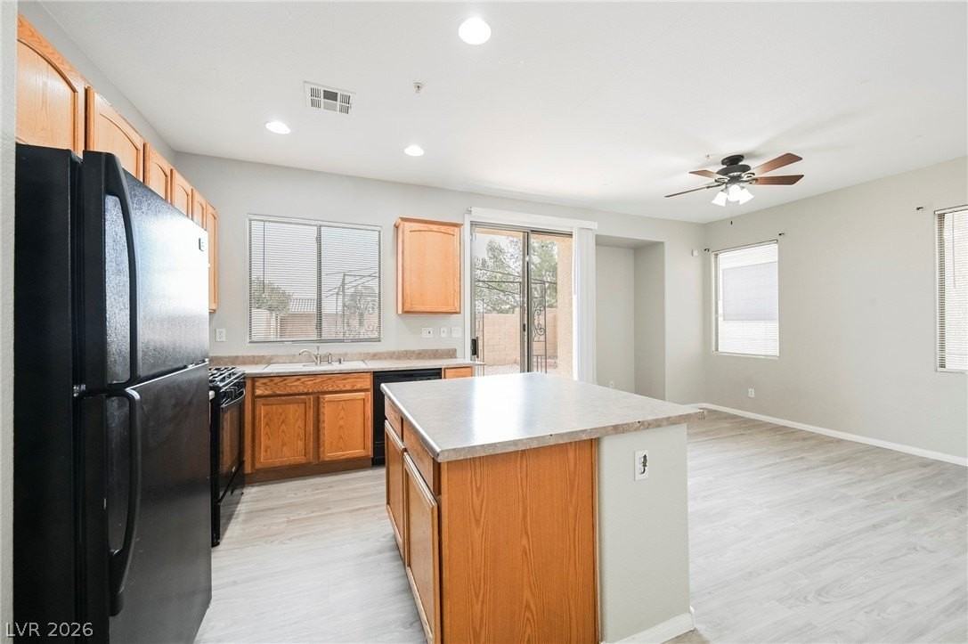 8212 Strawberry Spring St - Photo 5 of 30