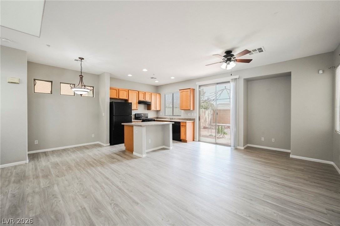 8212 Strawberry Spring St - Photo 7 of 30