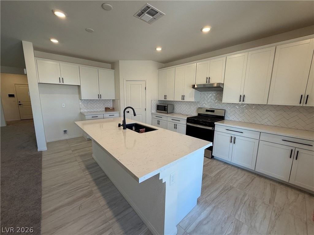 8030 Minavalle Ave - Photo 7 of 27