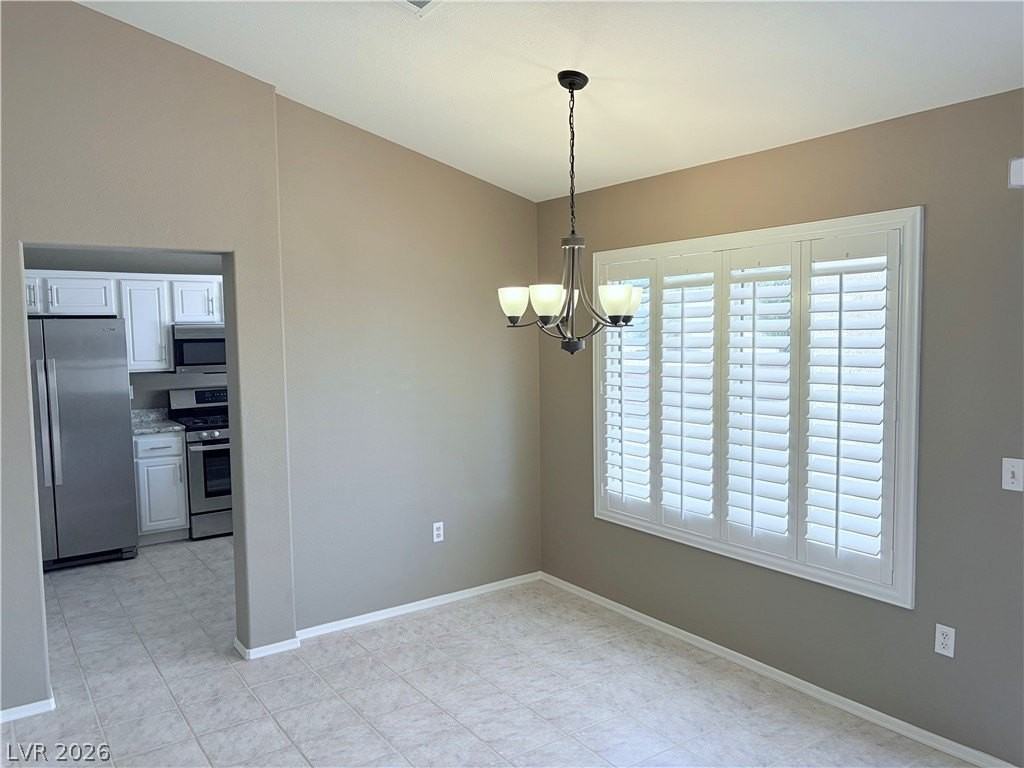 9520 Ruby Hills Dr - Photo 4 of 12