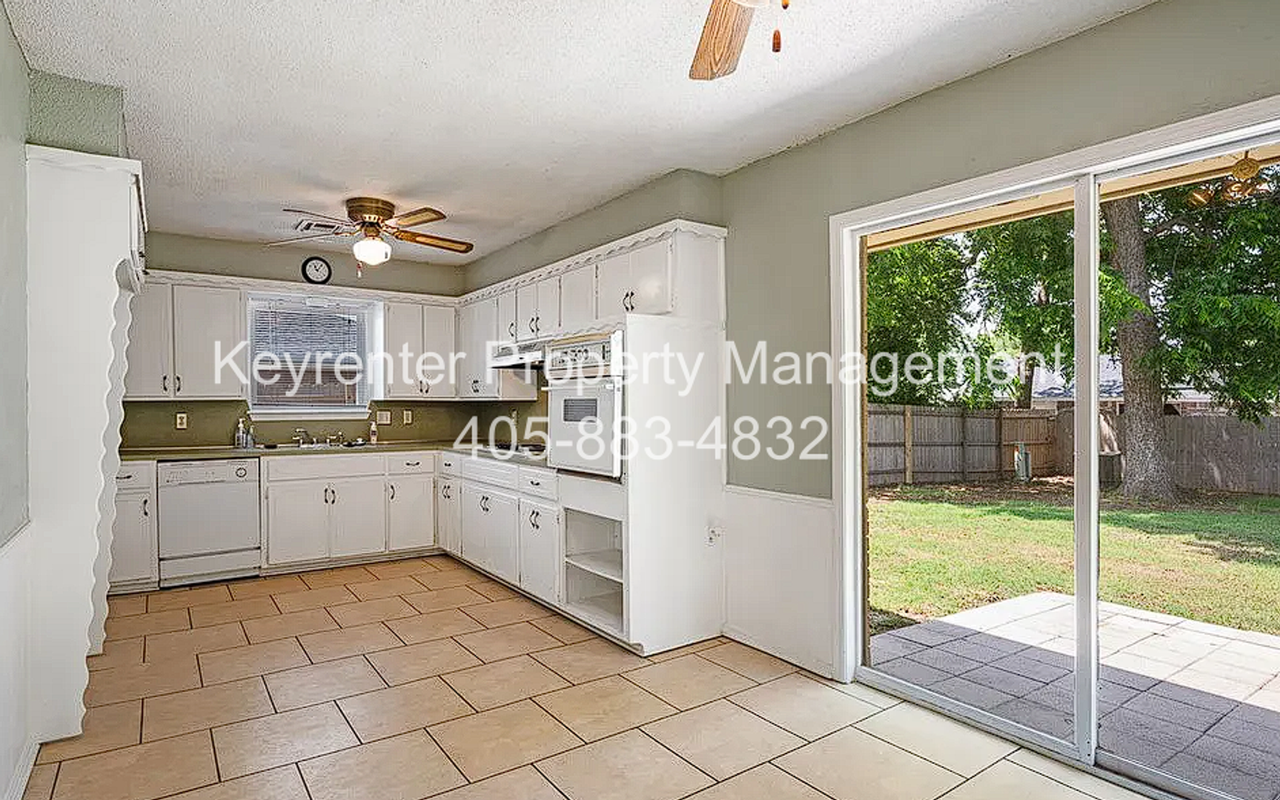 128 Mount Vernon Dr - Photo 5 of 14