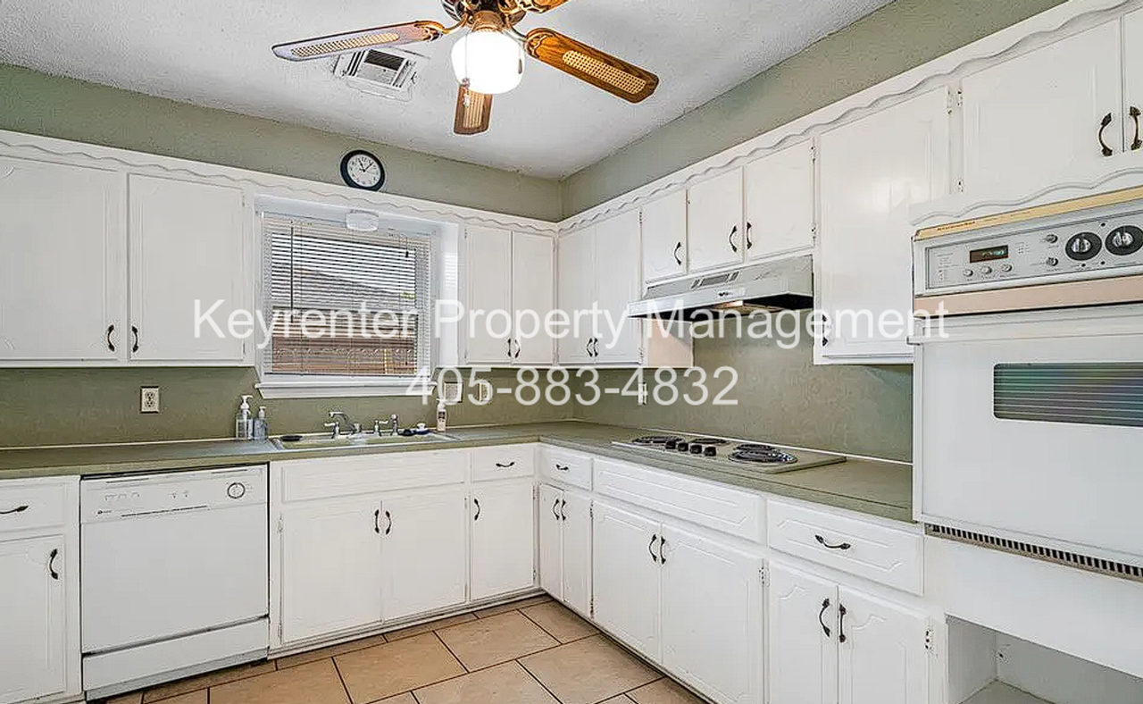 128 Mount Vernon Dr - Photo 6 of 14
