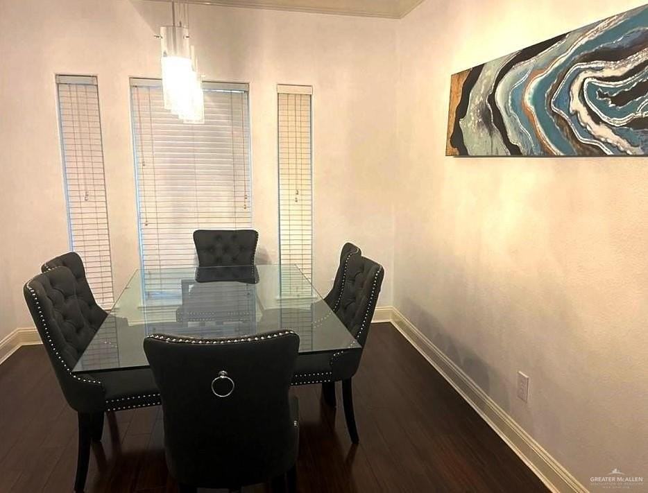 3405 San Roman St - Photo 5 of 13