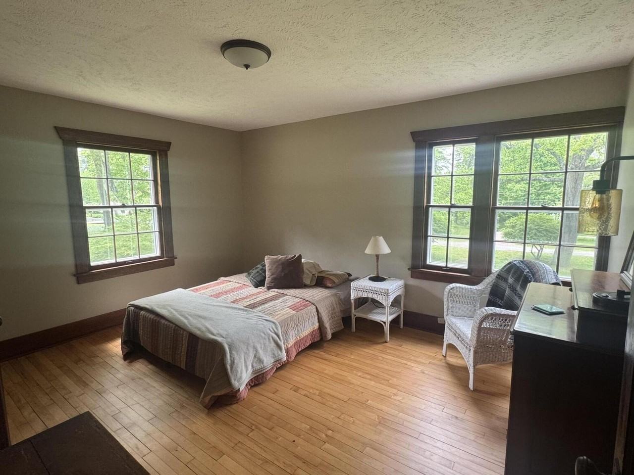5953 Beechwood Dr - Photo 6 of 14