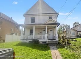 featured image of 1315 Farr St #2