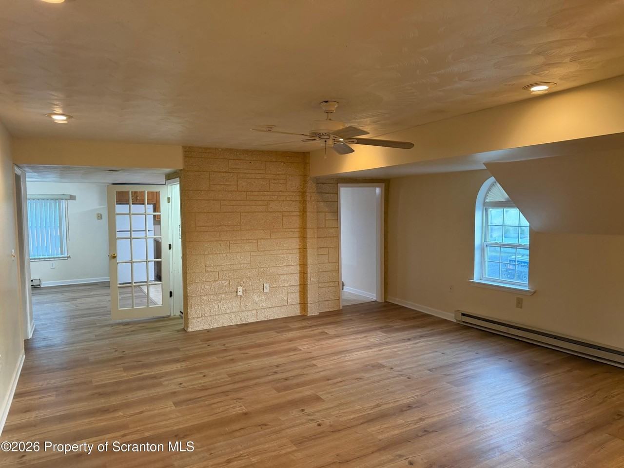 197 Rear Broad Street #2ndFL - Photo 4 of 13