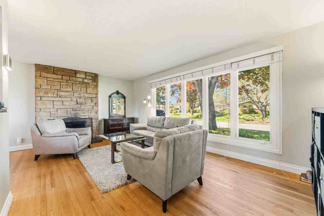 15 Ullswater Dr #1 - Photo 2 of 10