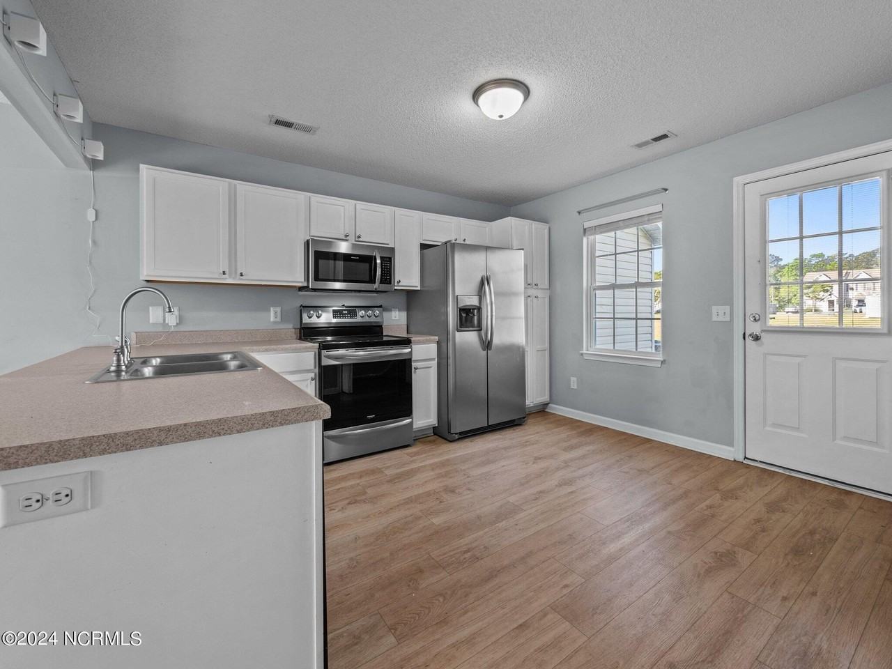 200 Lanieve Ct #7 - Photo 6 of 20
