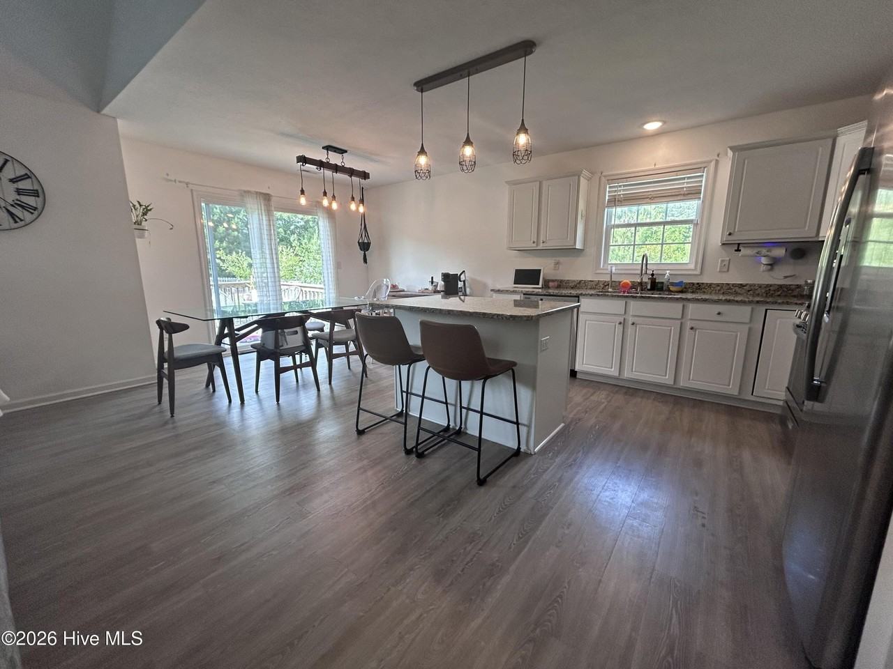 308 Prince William Dr - Photo 6 of 20