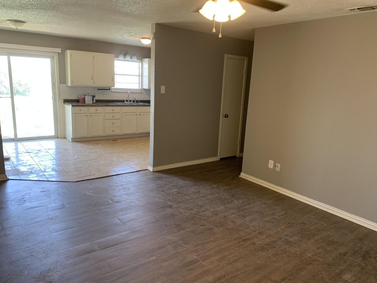 4534 Marshall St - Photo 4 of 14