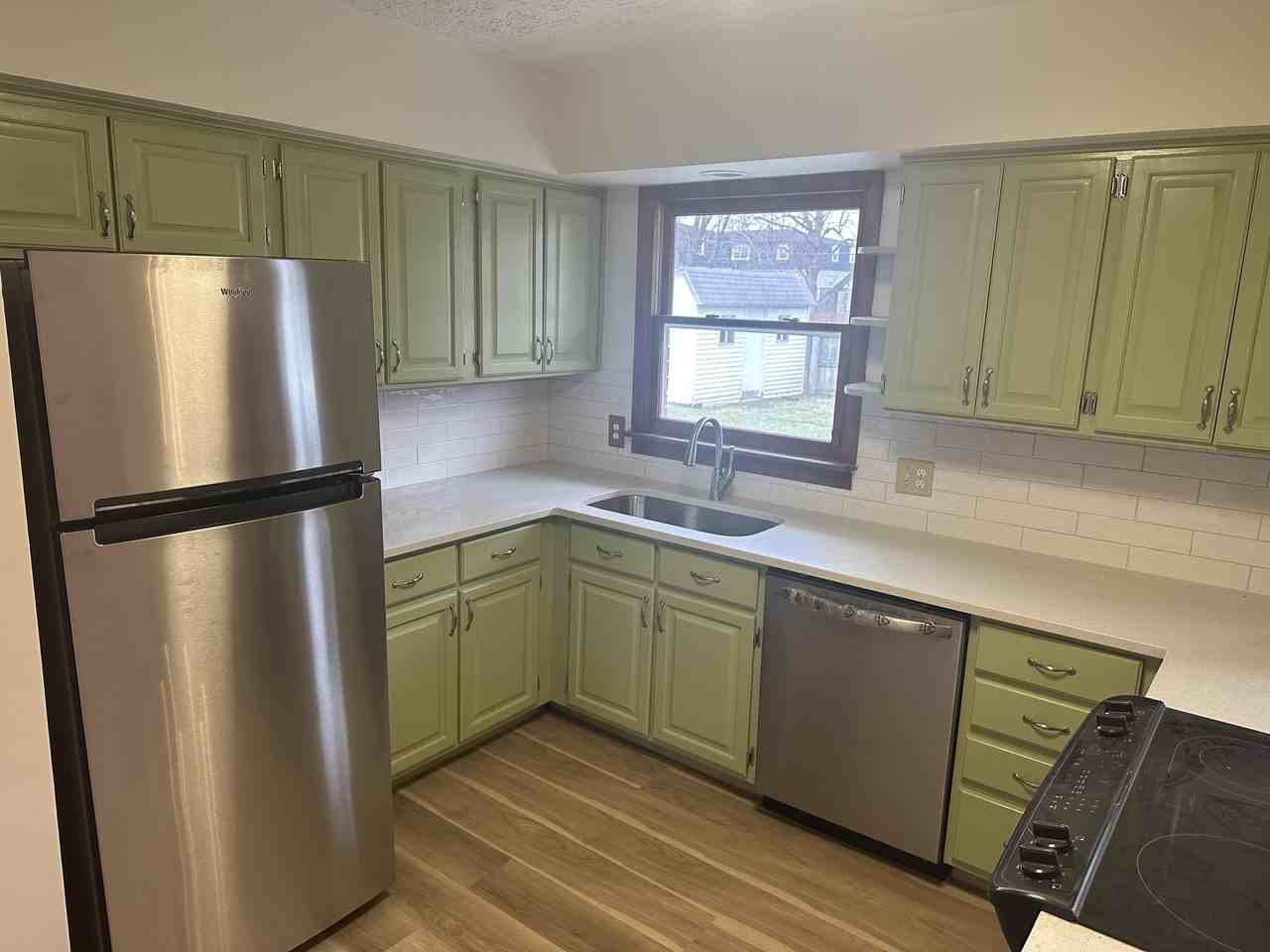 603 Worcester Rd - Photo 2 of 13