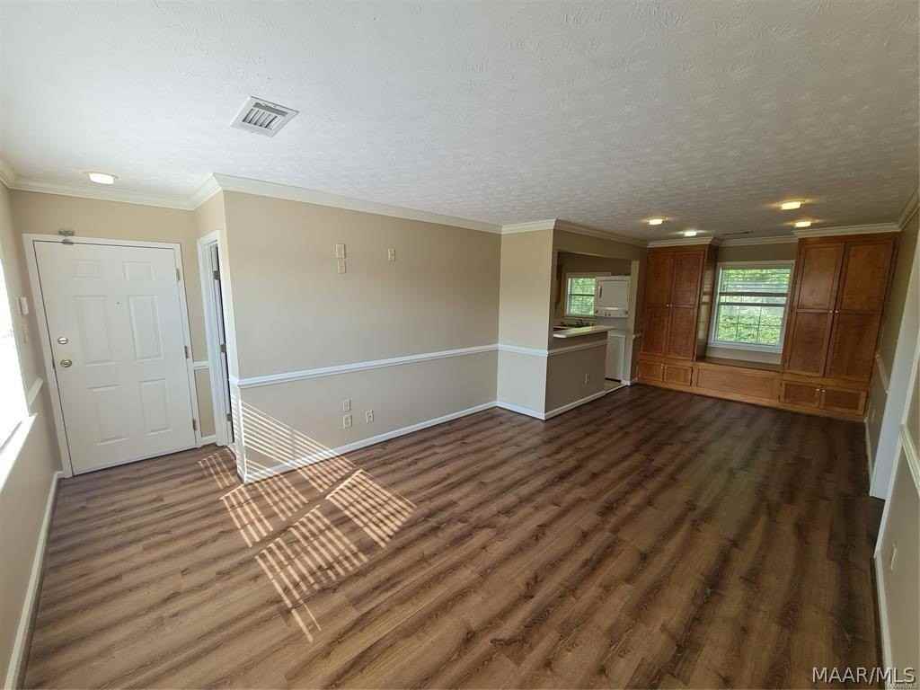 3709 Le Bron Rd #D - Photo 2 of 22