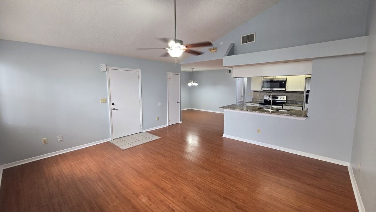 2747 N Poinciana Blvd #1 - Photo 4 of 17