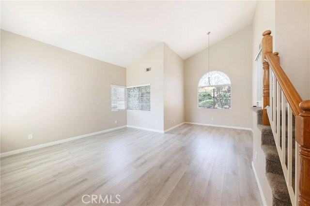 23205 Azela Cir - Photo 6 of 8