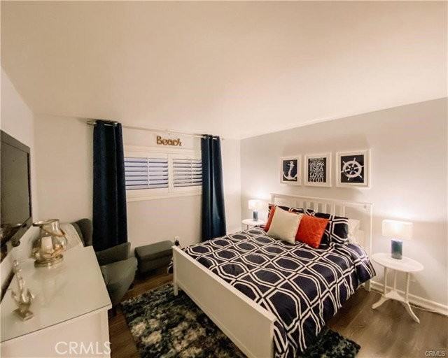 12576 Montecito Rd - Photo 2 of 8