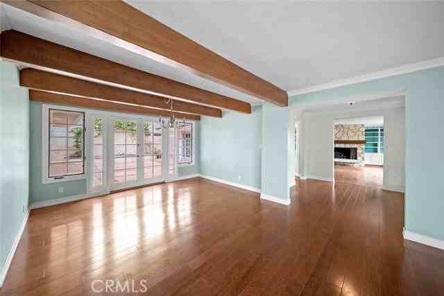 905 Emerald Bay - Photo 3 of 8