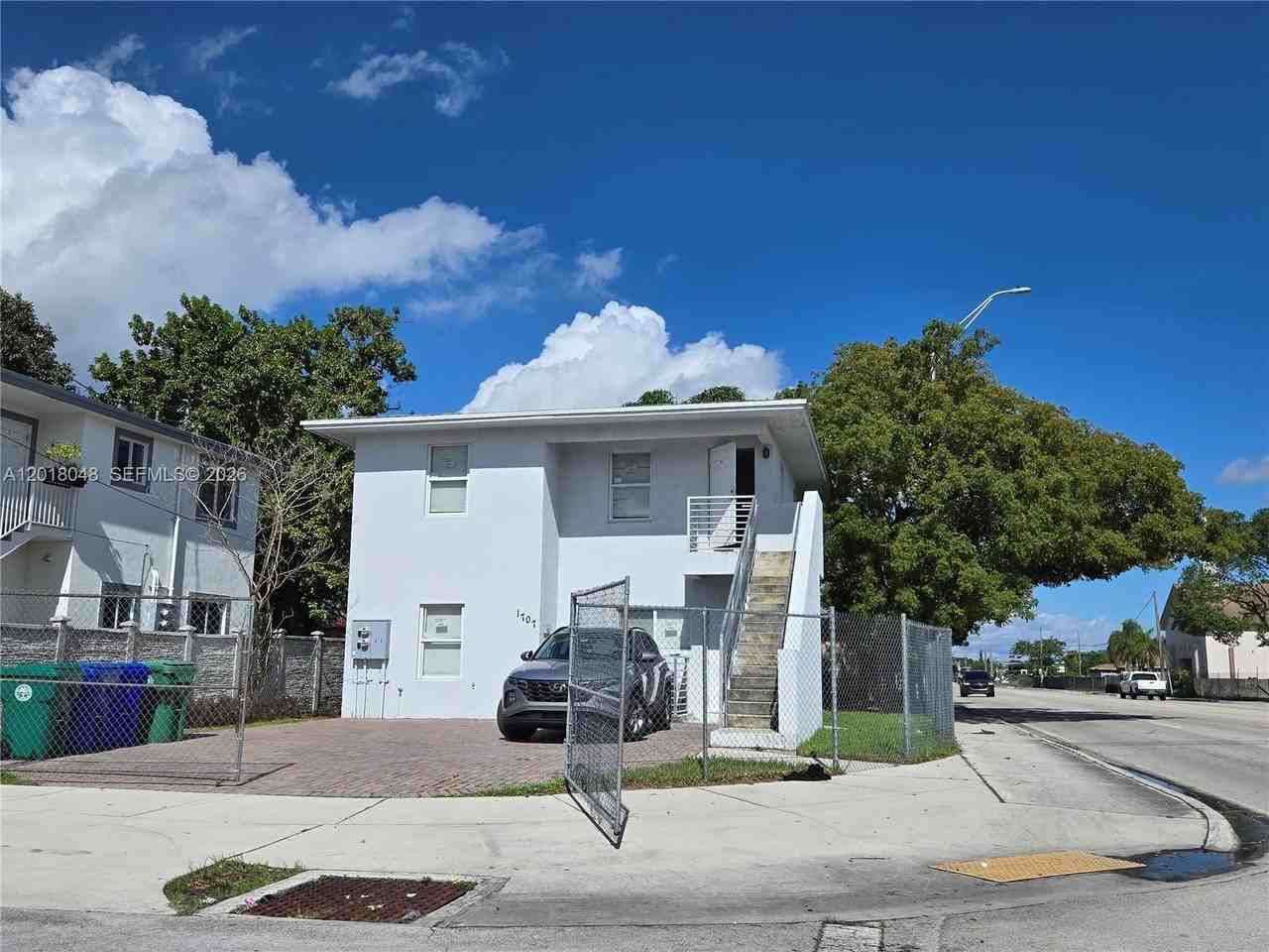 1707 Nw 68th Ter #1