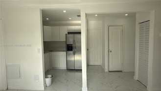 133 Nw 43rd Pl #B - Photo 1 of 1