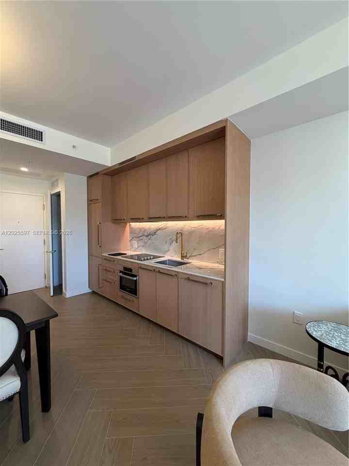 2700 Nw 2nd Ave #416