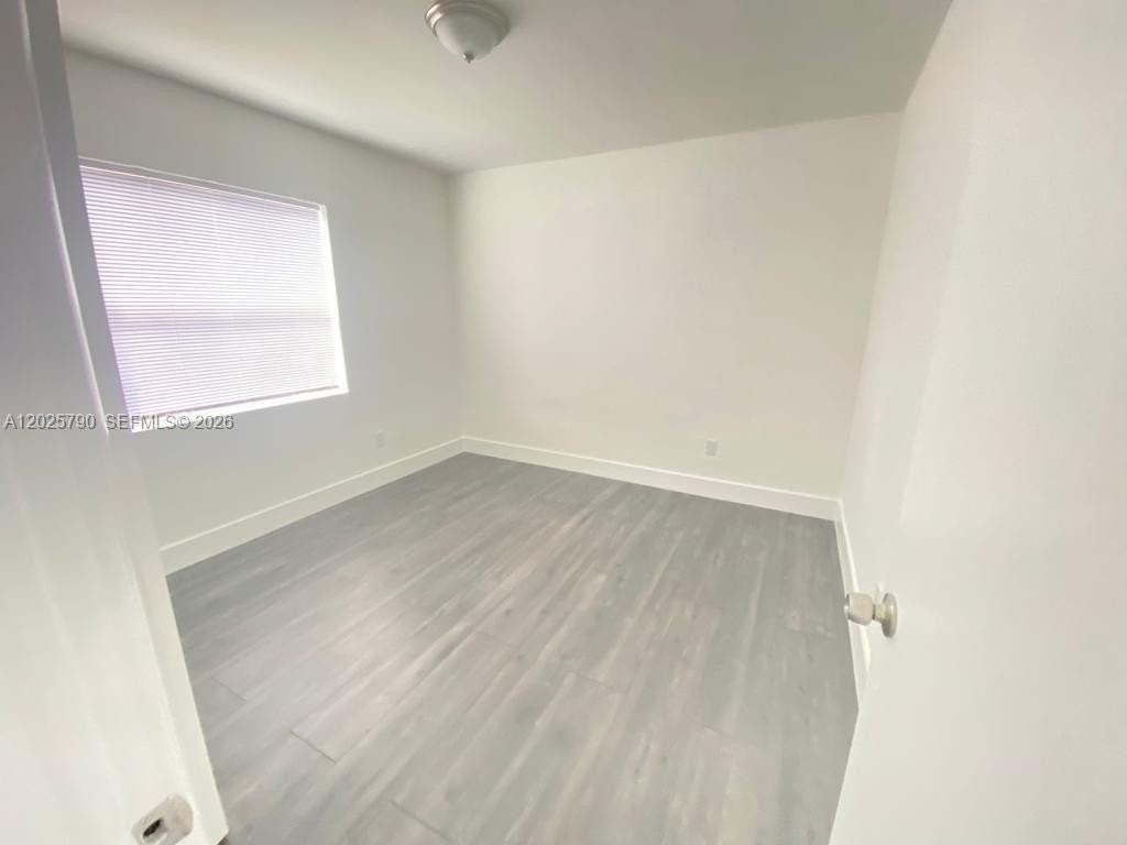 2150 Nw 24th St #2 - Photo 7 of 13
