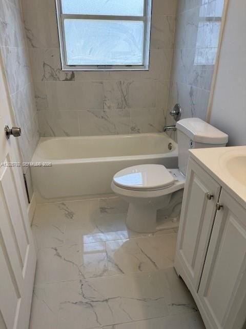 708 Sw 9th St #708 - Photo 3 of 7