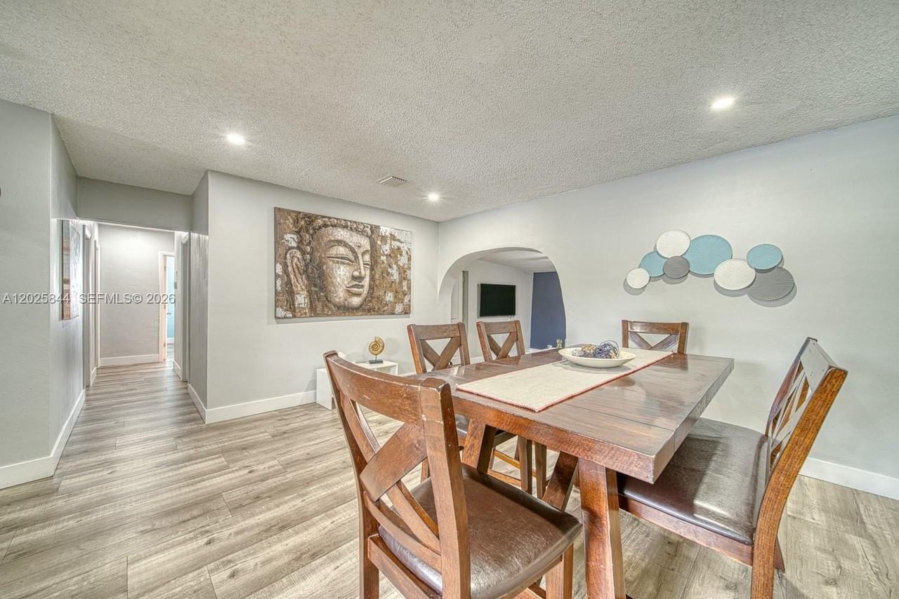 7620 Sw 21st St #7620 - Photo 6 of 19