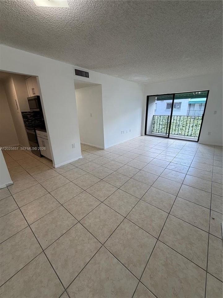 7429 Sw 152nd Ave #13-205 - Photo 7 of 19