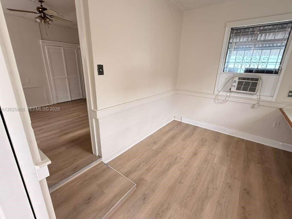 1919 Sw 2nd St #B - Photo 5 of 12