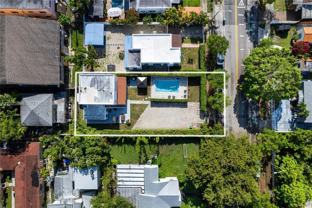 2255 Sw 10th St #B - Photo 1 of 1