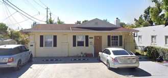 2224 Sw 11th St #3 - Photo 1 of 1